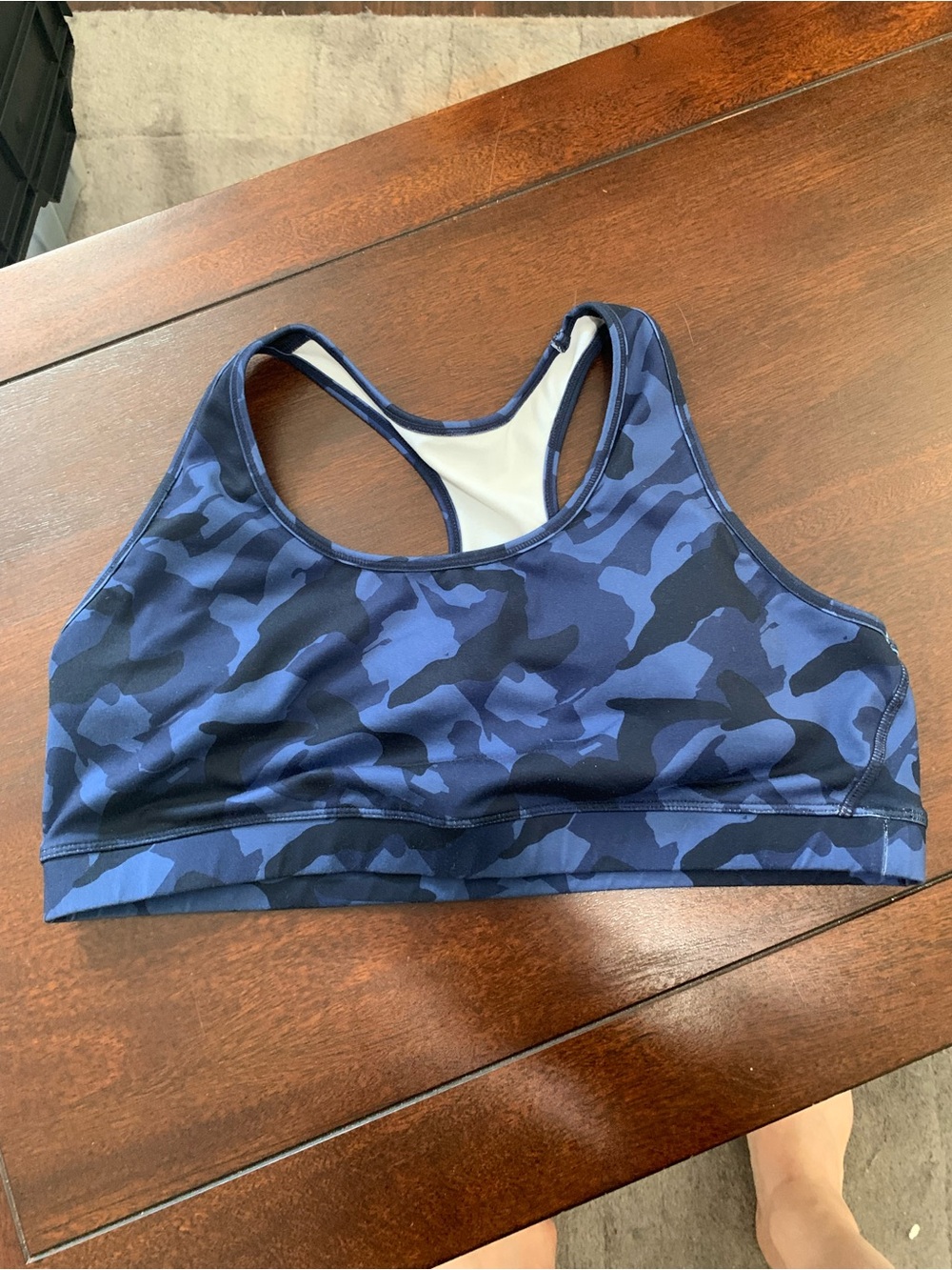 Gap Camo Sports Bra in Blue & Black XL Like New